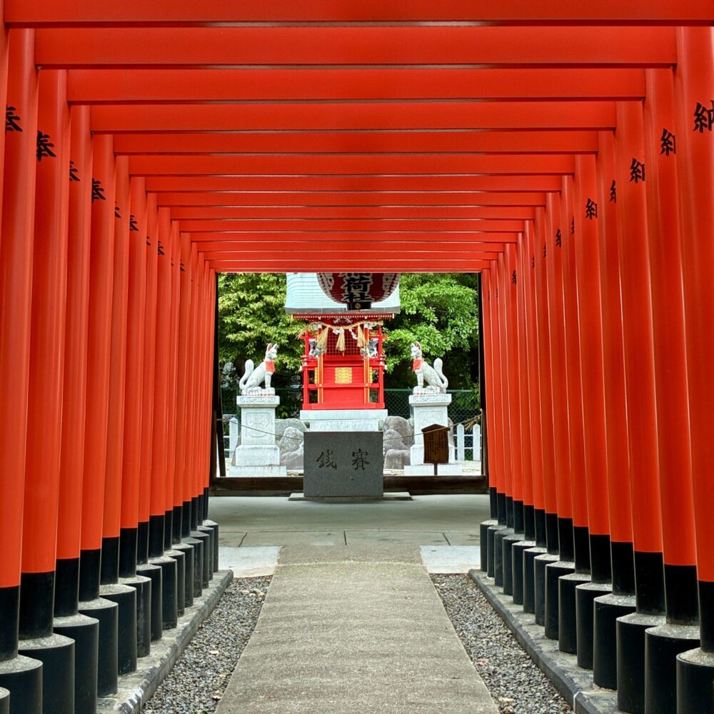 川原神社